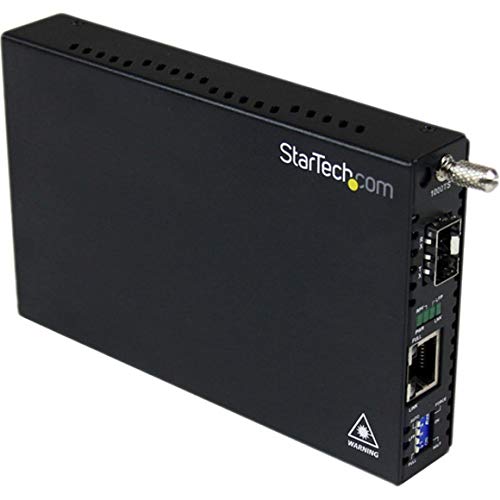 StarTech.com Gigabit Ethernet Fiber Media Converter with Open SFP Slot - Fiber to Ethernet Converter - Gigabit Ethernet Media Converter, TAA
