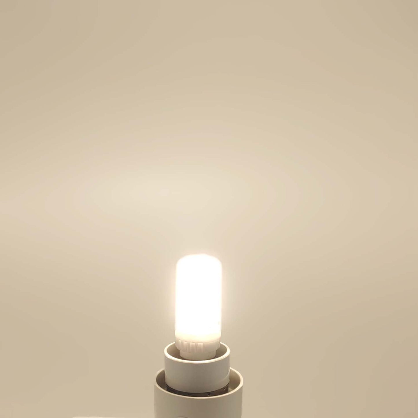WELESHEI E12 LED Bulb 5W C7 Bulb 60 W Equivalent Halogen Daylight T6 Candelabra Bulb 60 Watt for Ceiling Fan Sewing Serger Light Fridger Microwave