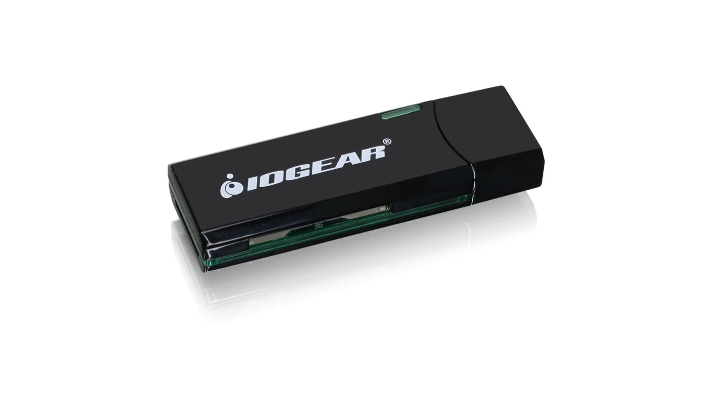 IOGEAR SuperSpeed USB 3.0 SD/Micro SD Card Reader/Writer, GFR304SD