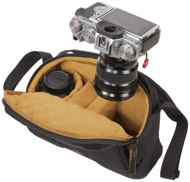 Case Logic Viso Camera Bag, Small,Black,3204532