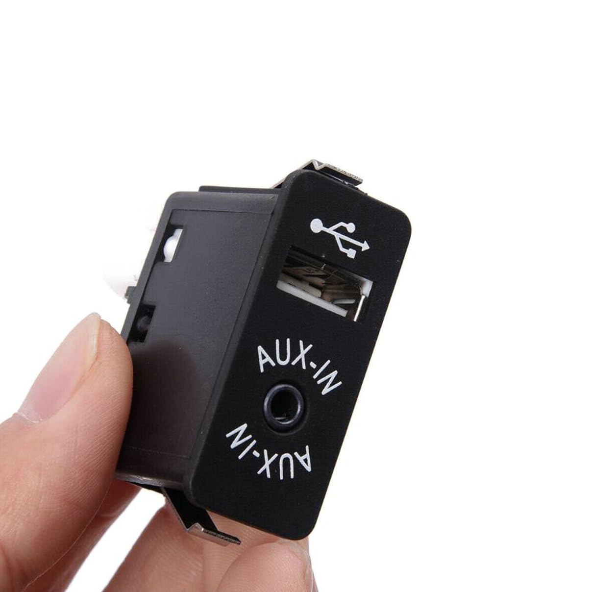 fitfoyo USB AUX Input Socket Switch Car USB AUX Input Socket for BMW X1 X3 E70 E81 E87 E90 F10 F12 E82 Replace# 84109237653