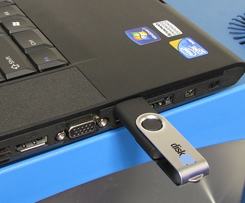 Edge Tech Corp 32GB DiskGO C2 USB Flash Drive PE230814