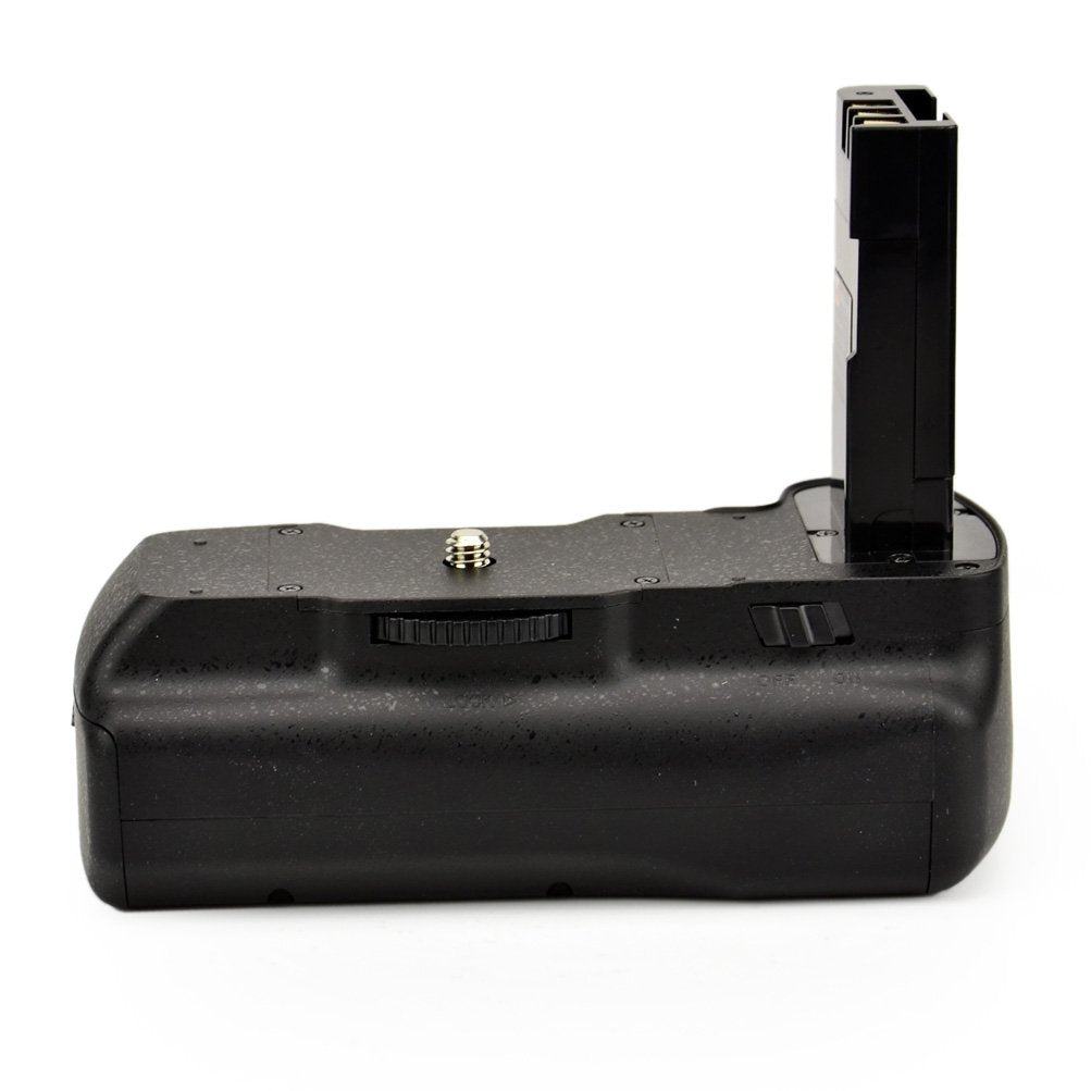 DSTE Replacement for Pro IR Remote Vertical Battery Grip + 2X EN-EL9 Compatible Nikon D40 D40X D60 D3000 D5000 SLR Digital Camera