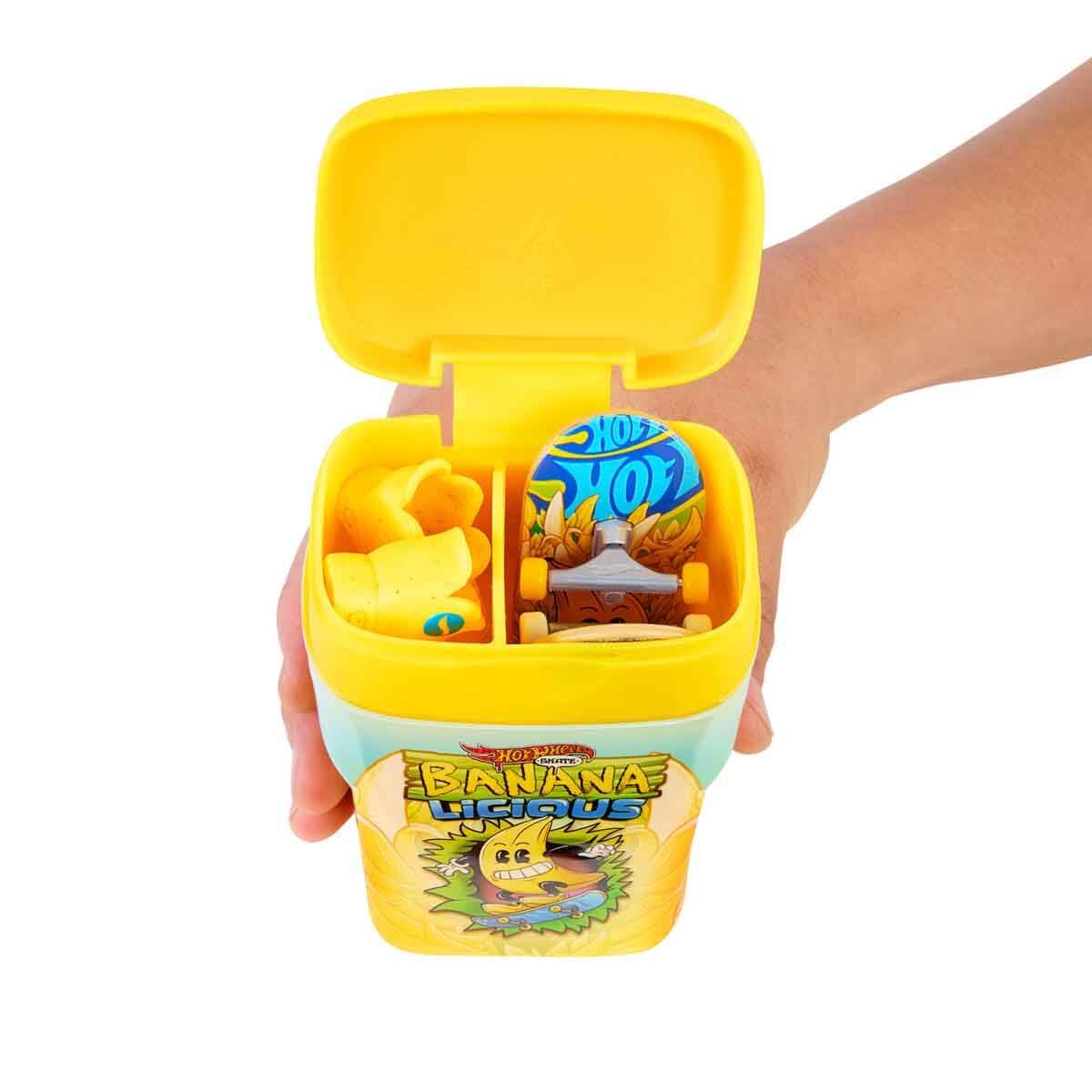 Hot Wheels Skate Banana Licious Flavor Container with 2 Fingerboards and 1 Pair of Removable Skate Shoes