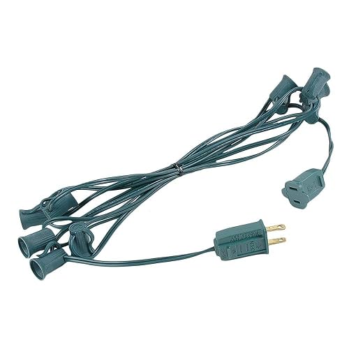 Novelty Lights 10 Foot C7 Outdoor String Light Christmas Stringer - Patio String Lights - Candelabra Base (C7/E12) - 12" Spacing - Green Wire