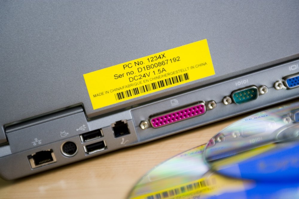 Brother PC-Connectable, 1” Wide Label Maker with Auto Cutter (PT-2430PC)
