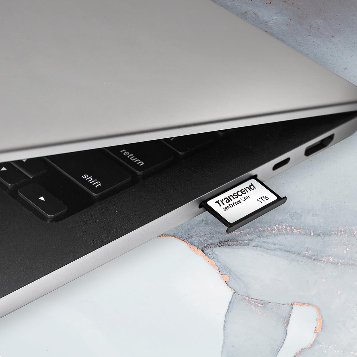 Transcend 128GB JetDrive Lite 330 Storage Expansion Card for 13-Inch MacBook Pro with Retina Display (TS128GJDL330)