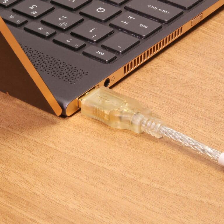 USBGear USB 2.0 Hi-Speed A to A High Performance Extension Cable (Clear, 10ft)