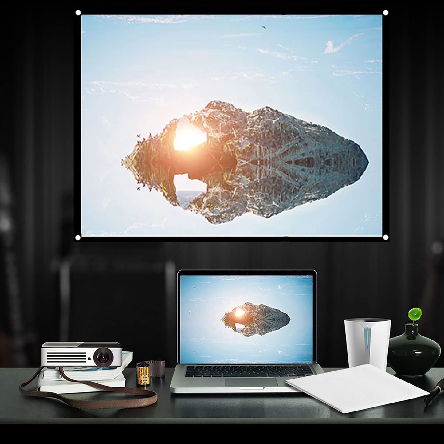 Projection Screen, Projector Curtain, Movie Projector Screen, 60-100 Inch Portable Foldable Non-Crease White Curtain Projection Screen 4:3 for Camping