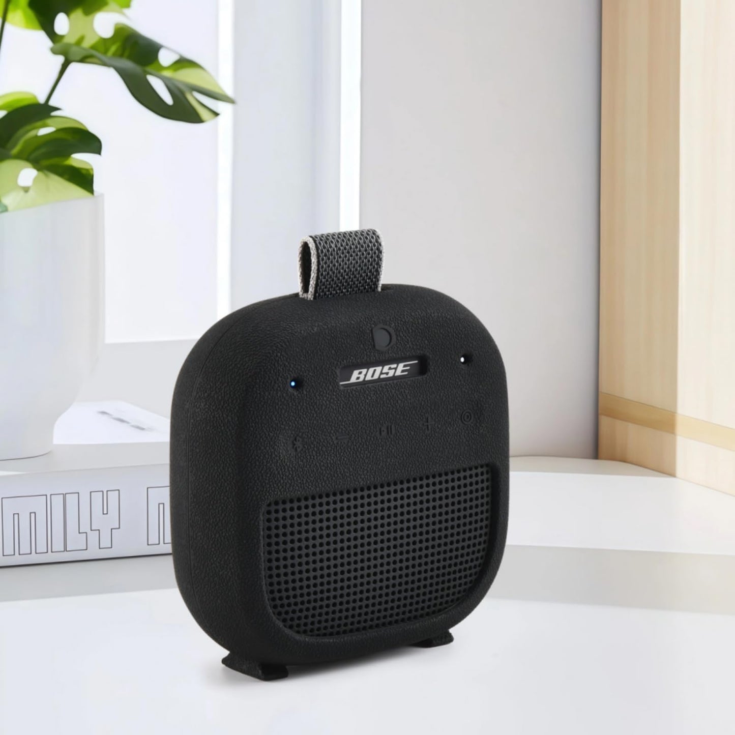 Ferbao Silicone Case Sleeve for Bose SoundLink Micro 2nd Gen,Protective Case for Bose SoundLink Micro 2,with Carabiner (Black)