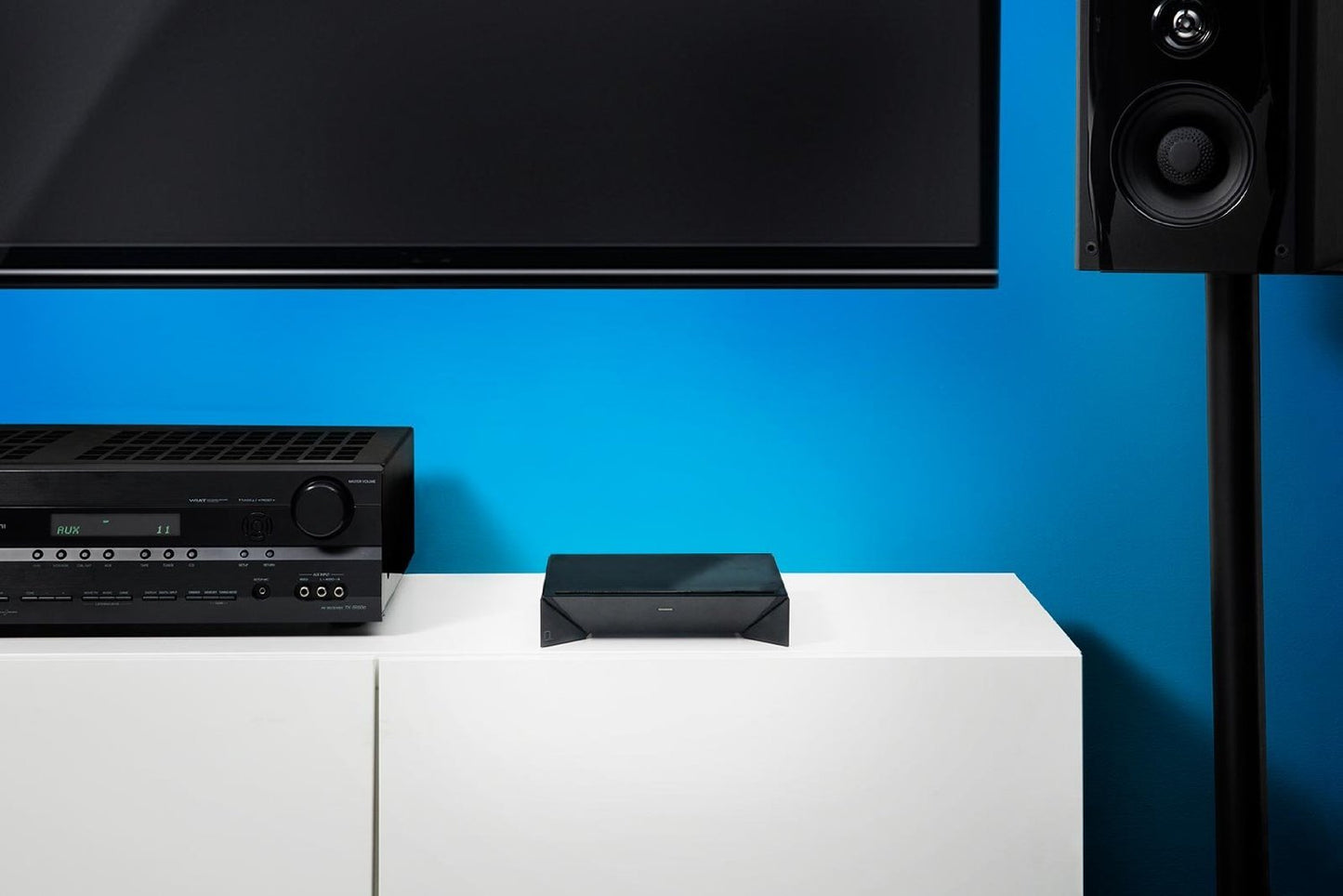 Definitive Technology W Adapt Pre-Amp/Wireless Music Adapter for Streaming Music