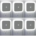 JININQ Night Light 0.5W Plug in Night Light Smart Sensor Dusk to Dawn Sensor LED Lamp?Bright Nightlight Auto-On/Off