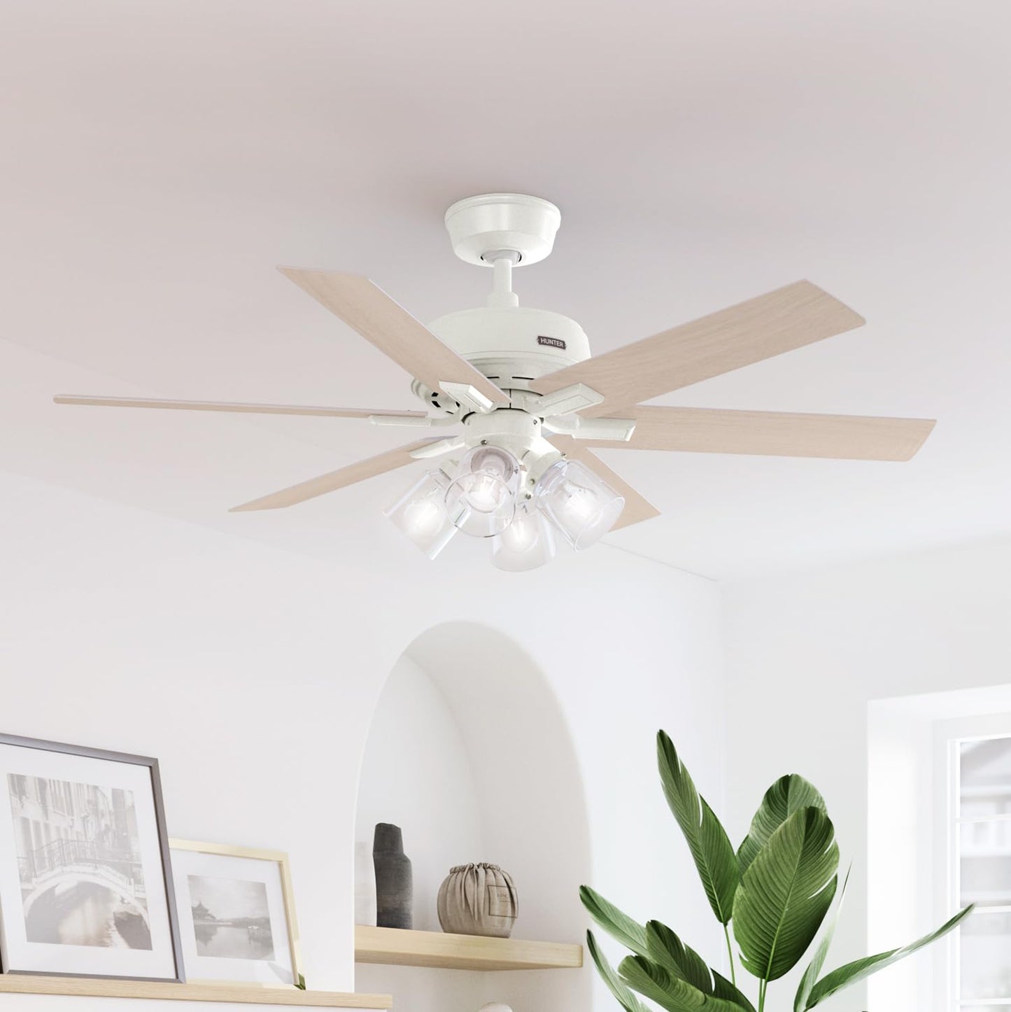 Hunter Fan 52 Inch Fresh White Indoor Ceiling fan with Light and Remote for Bedroom, Living Room, Office, Kitchen (Renewed)