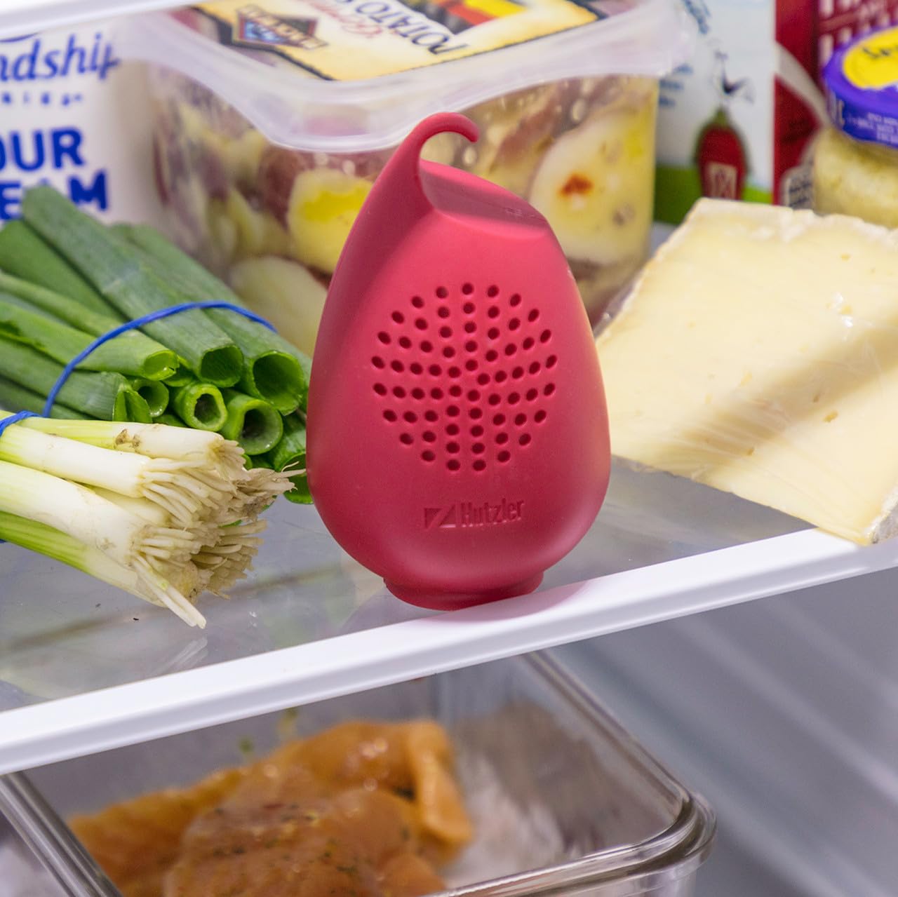 Hutzler Refrigerator Freshener Odor Absorber Eliminator - Just Add Baking Soda - Red