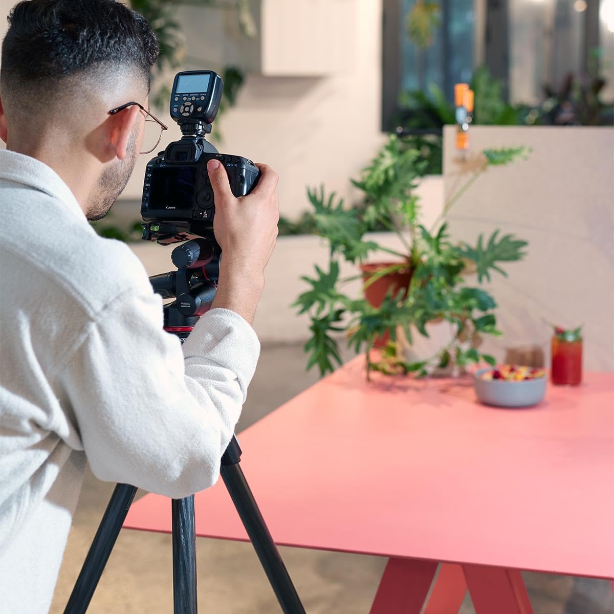 Manfrotto Kit 3-Section Tripod, Camera Tripod with 3-Way Head in Aluminium with Move Quick Release System, Professional Photography Accessories Kit