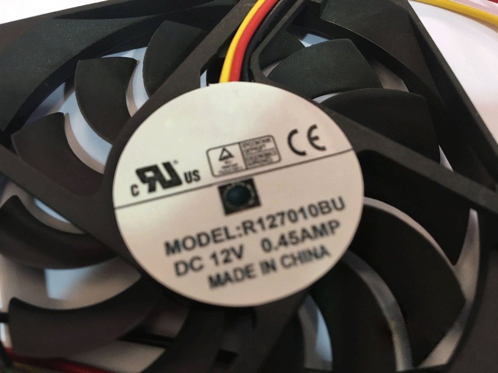 EVERFLOW 707010mm R127010BU 12V 0.45A 3Wire 7cm square Cooling Fan