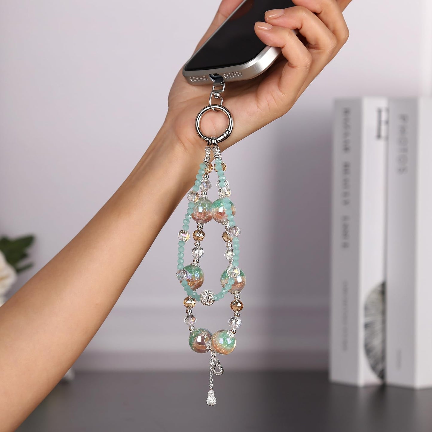 DYLWMYRL Pink Green Gradient Detachable Handmade 3D Pumpkin Resin Phone Chain Beaded Cell Phone Wrist Strap Gift for Girls