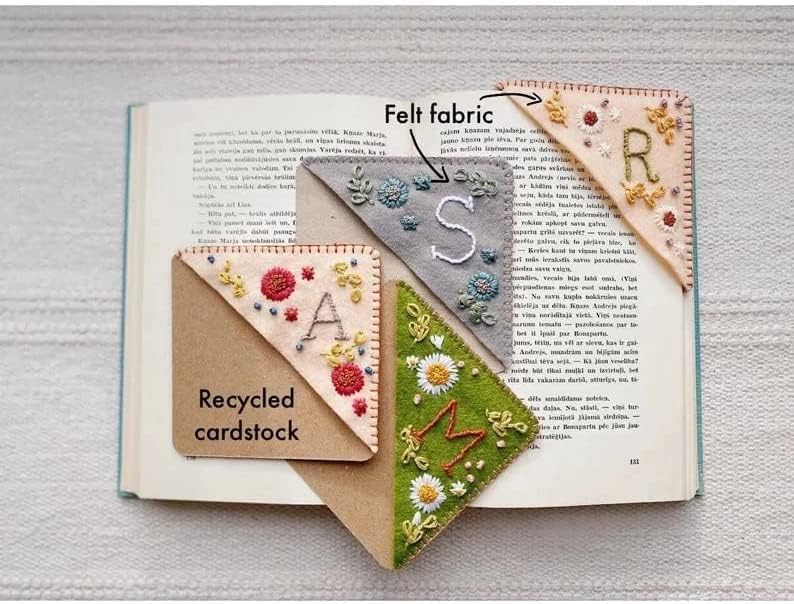 MOTEERLLU Personalized Hand Embroidered Corner Bookmark with A-Z Initial, Cute Book Markers for Reading Women, Book Lovers Gifts for Friends Mom