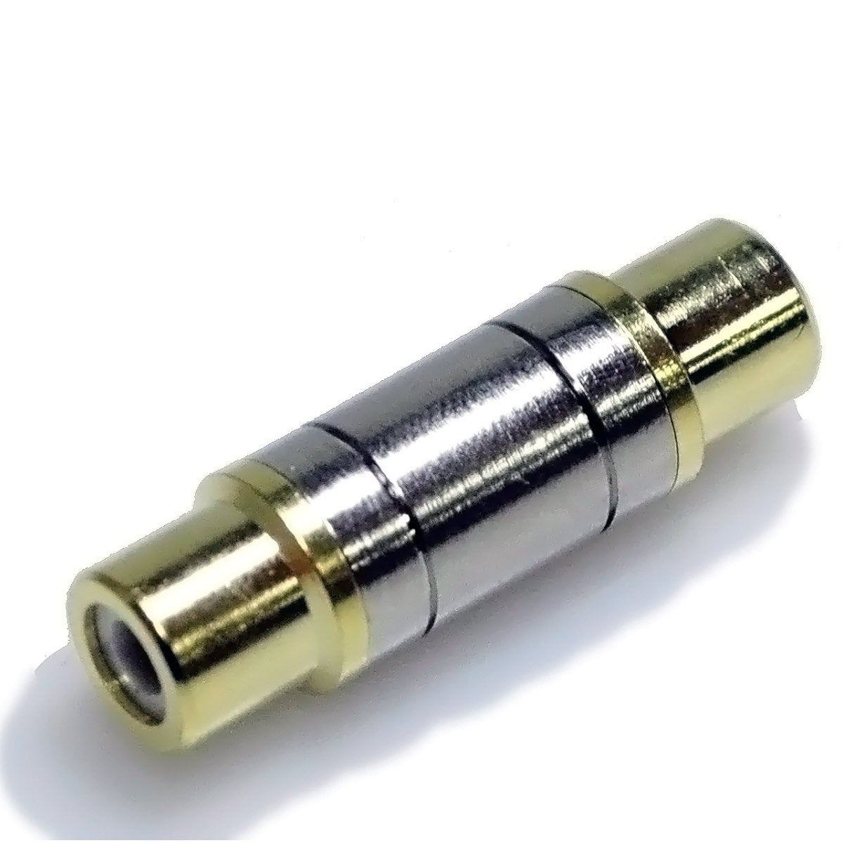 HTTX Premium Female to Female RCA Connector A/V Joiner Video and Audio Coupler Metal Adapter Component Gold Plated (2-Pack)
