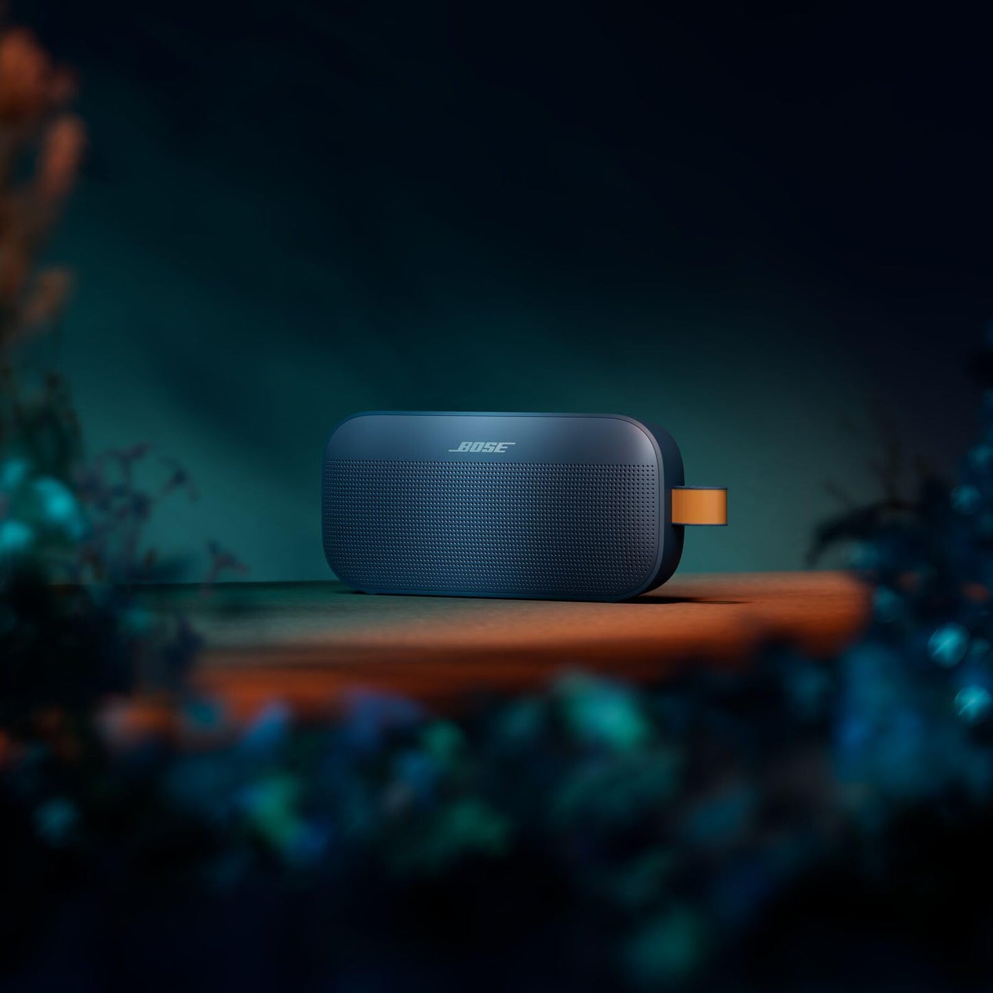 Bose SoundLink Flex Bluetooth Speaker (2nd Gen) - Portable Outdoor Speaker with Hi-Fi Audio, Waterproof and Dustproof, USB-C, Up to 12 Hours Battery