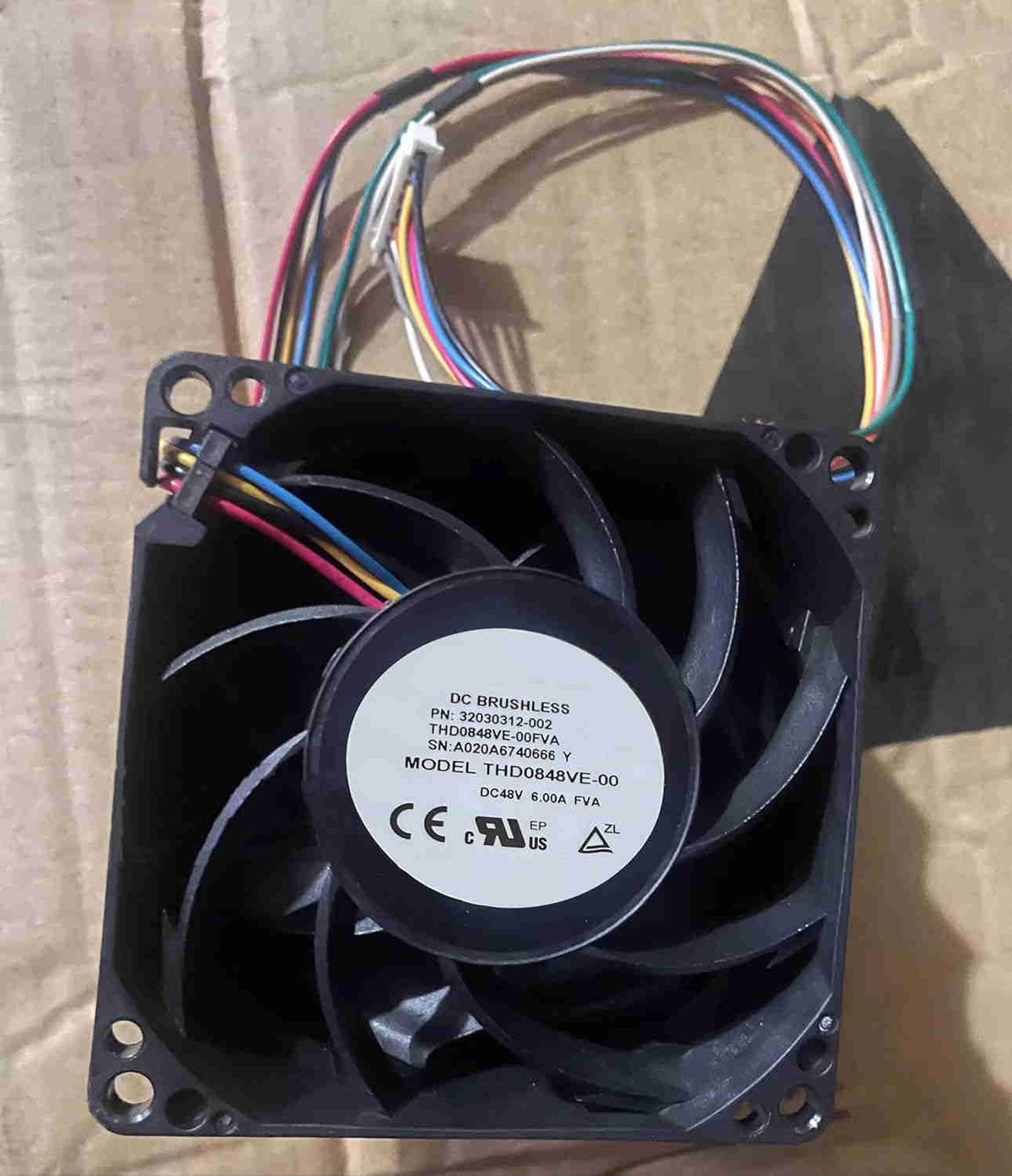 THD0848VE-00 DC48V 6.00A 8080 Single Plug 8-Wire Thermal Fan