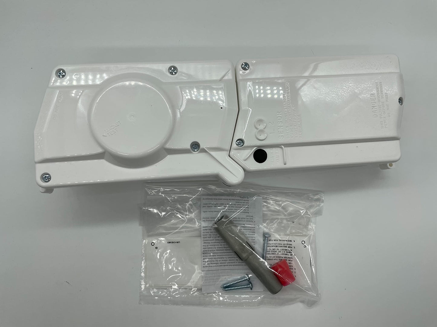 SILENT KNIGHT D4120W 4-Wire Conv Photo Duct Motion Sensor, White, Wall Mount, 3.1 lbs