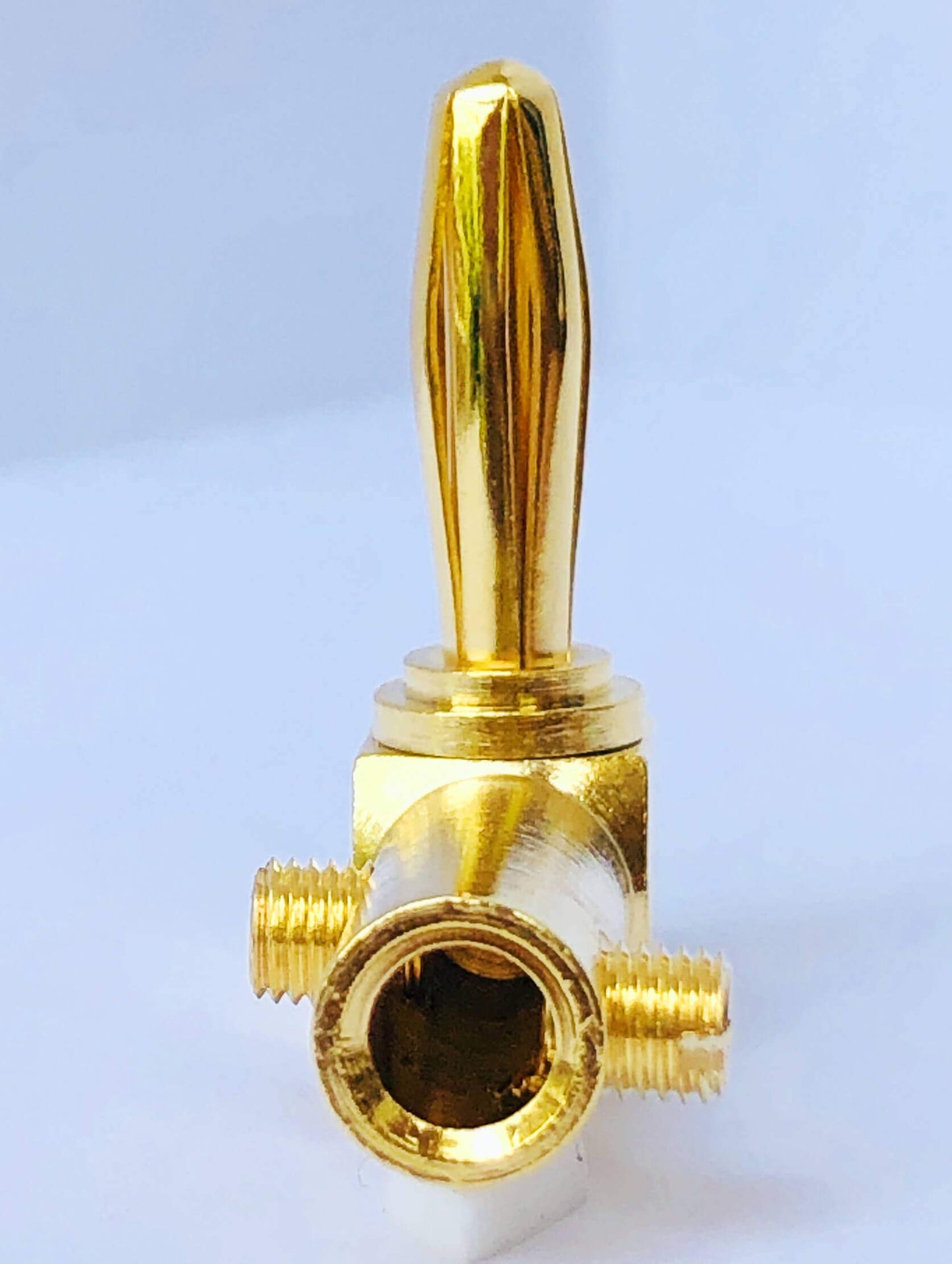 Goaycer 4mm Banana Plugs Right Angle 6 Pairs, 24k Gold Plated 90 Degree Speaker Connector (12Pcs)
