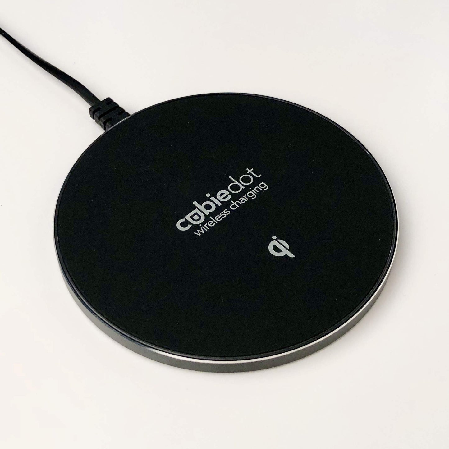 CubieDot - Tabletop Qi Wireless Charging Station