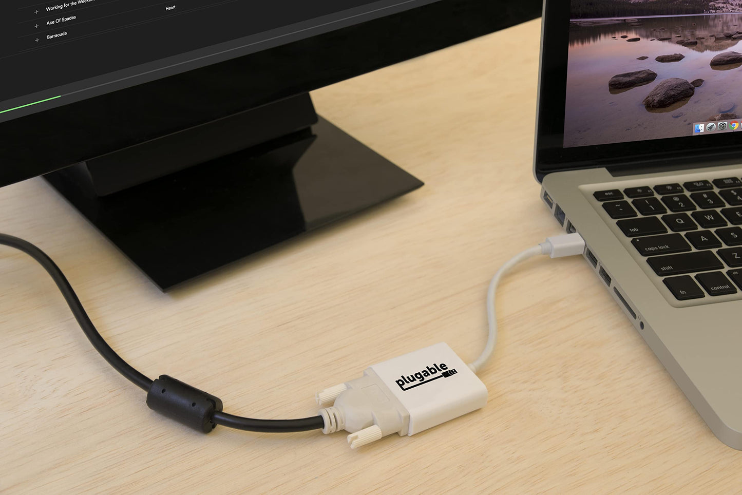 Plugable Mini DisplayPort (Thunderbolt 2) to DVI Adapter (Driverless, Supports Mac, Windows, Linux Systems and Displays up to 1920x1200@60Hz, Passive)