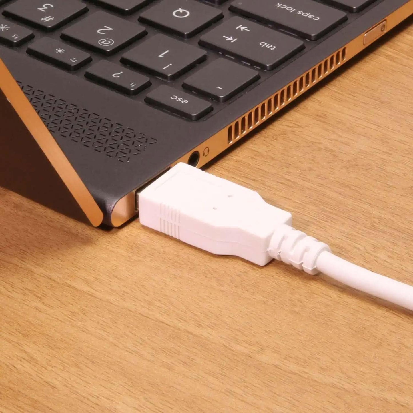 USBGear 2ft. White USB 2.0 A-Male to A-Female Extension Cable