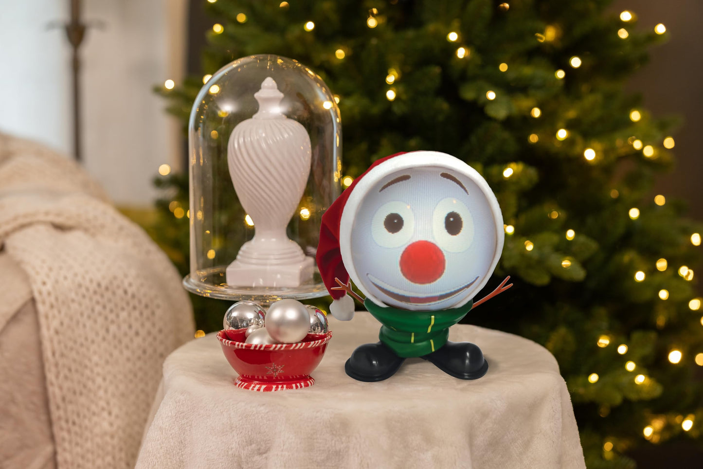 ANIMAT3D Mr. Chill Talking Animated Snowman with Built in Projector & Speaker Plug'n Play