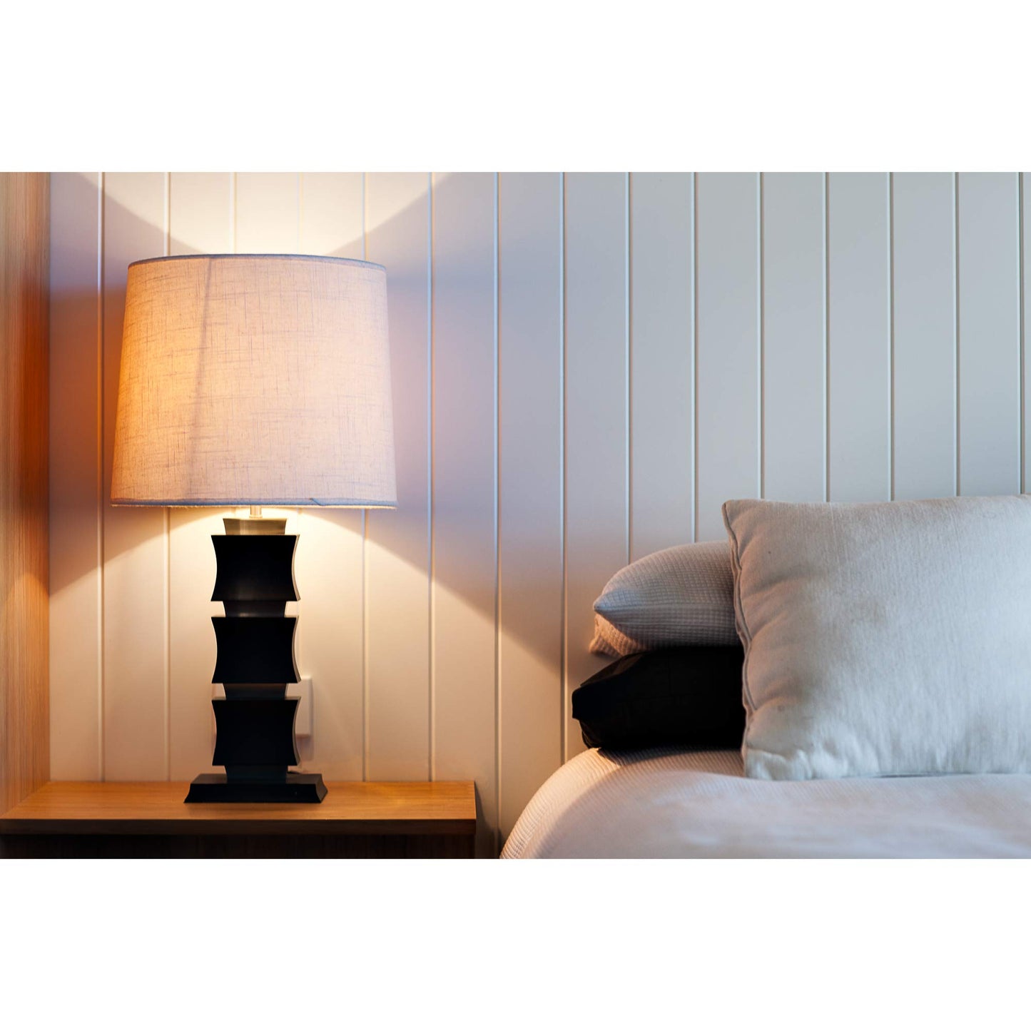 Sylvania Incandescent 40 Watt F15, E26 Base Flame Light Bulbs, 2 Pack