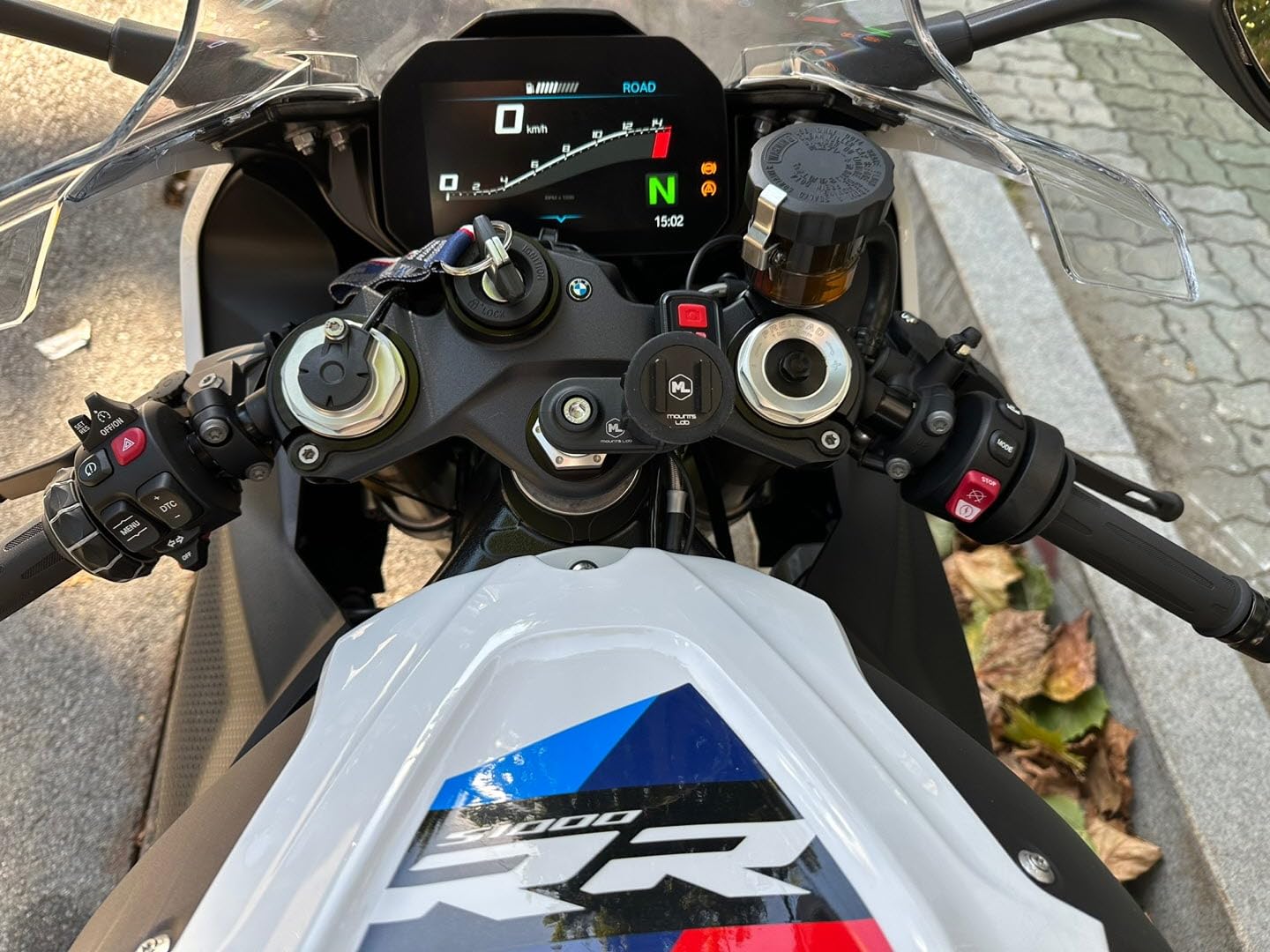 Mounts Lab-Motomount SP Wide Aluminium Ball Head Mount. Fit for and Compatible with SP-Connect (Old Version - Straight Rail Type) Phone case
