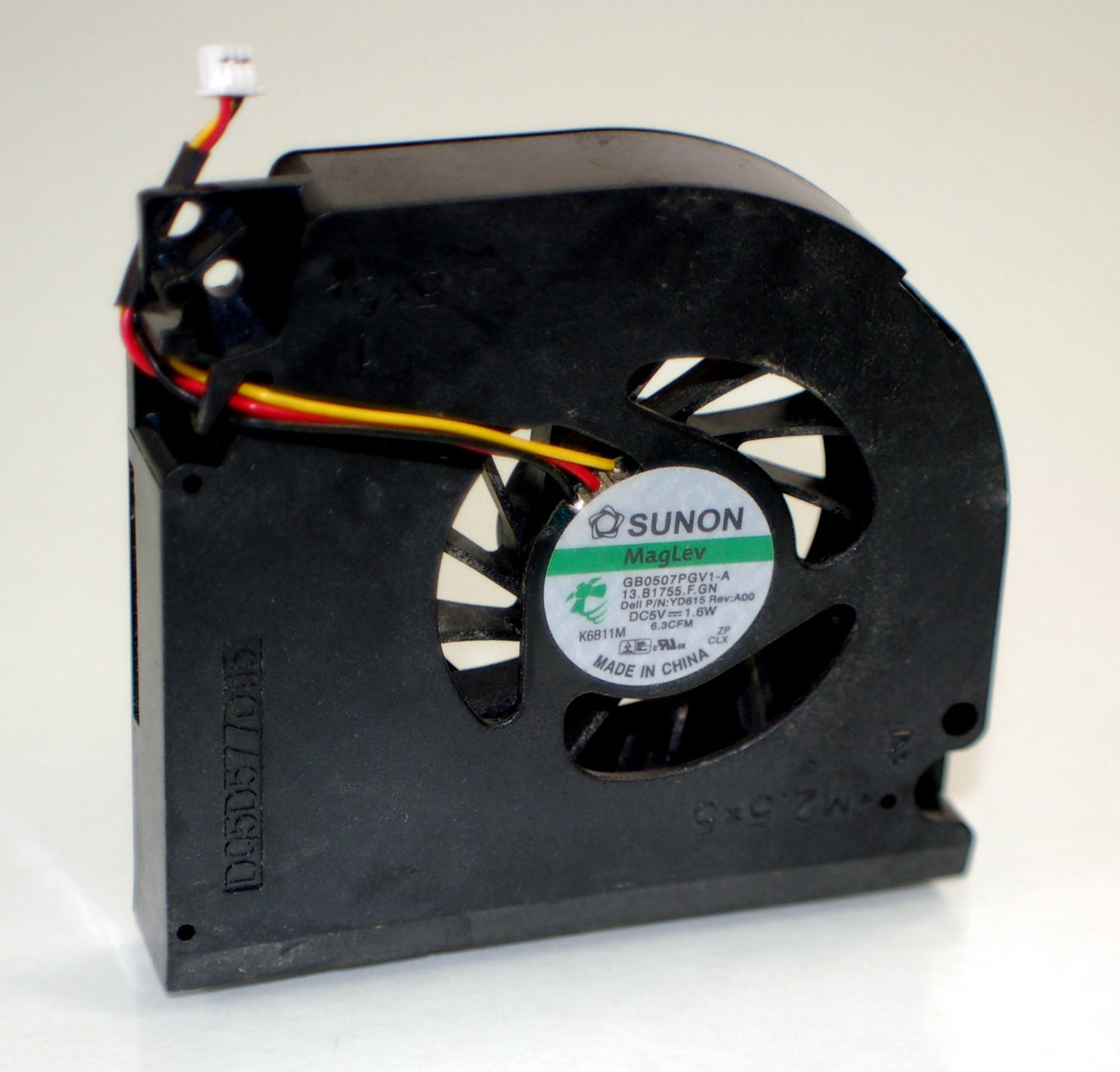 New Genuine OEM for DELL Vostro 1000 Inspiron 1501 E1505 6400 Laptop Fan YD615