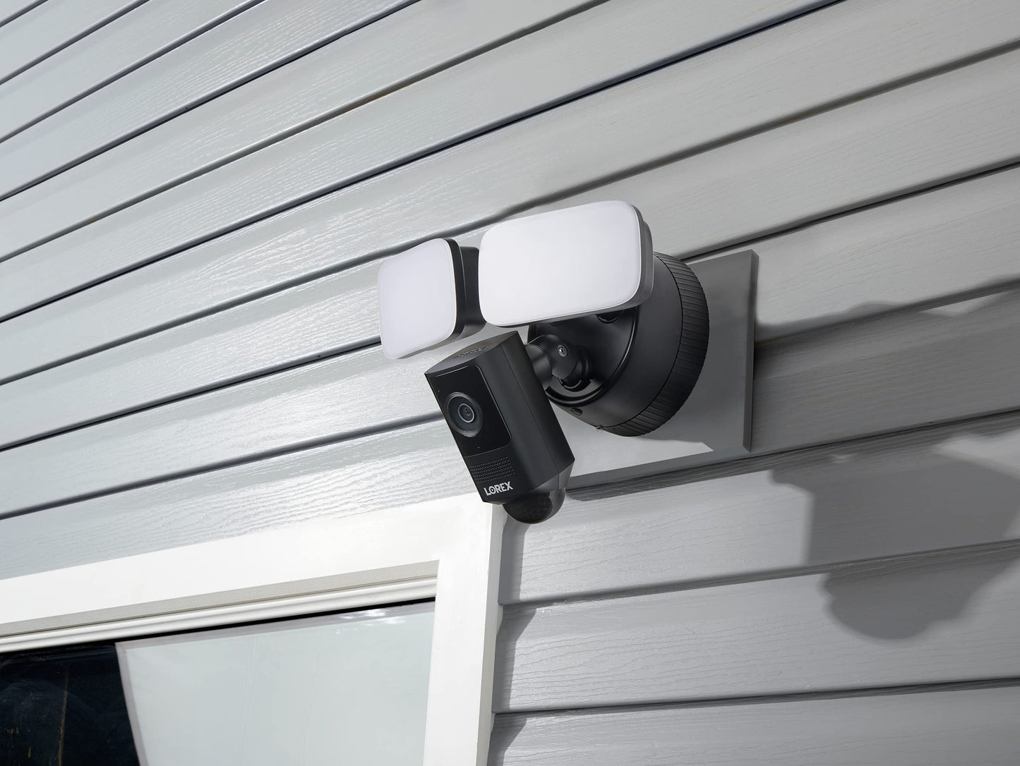 Lorex 2K Wi-Fi Floodlight Security Camera | Black | 32GB MicroSD Card Included | No Monthly Fee | Color Night Vision | Motion Detection | 2-Way Talk |