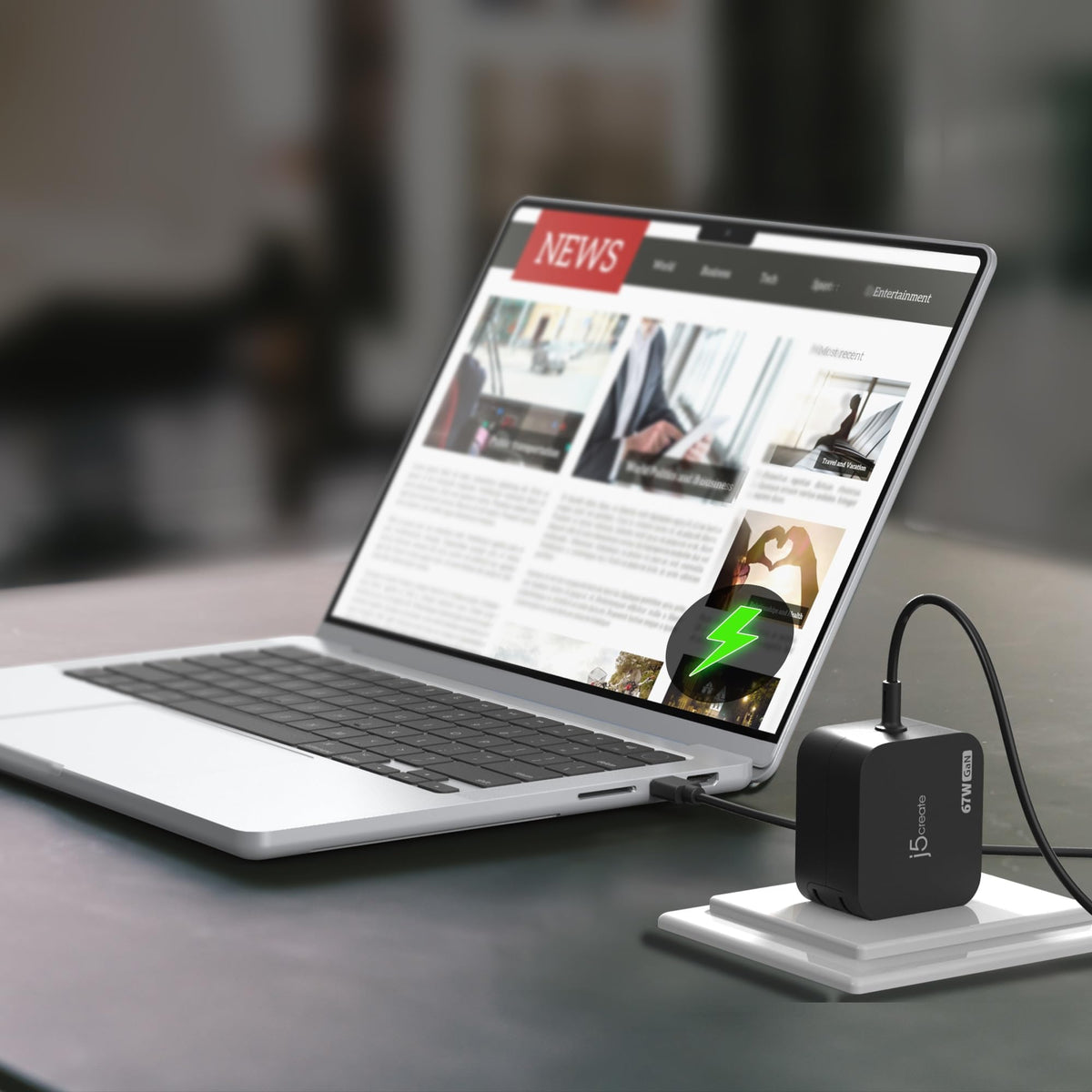 j5create 65W GaN PD USB-C Foldable Mini Charger with HP DC Converter