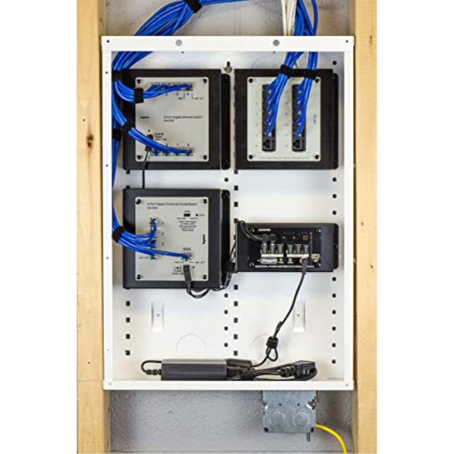 Legrand - OnQ 8 Port Cat 5e Network Interface Module, RJ45 Network Switch, High-Density Mini Patch Panel, Keystone Ports Labeled 1 Through 12, Grey