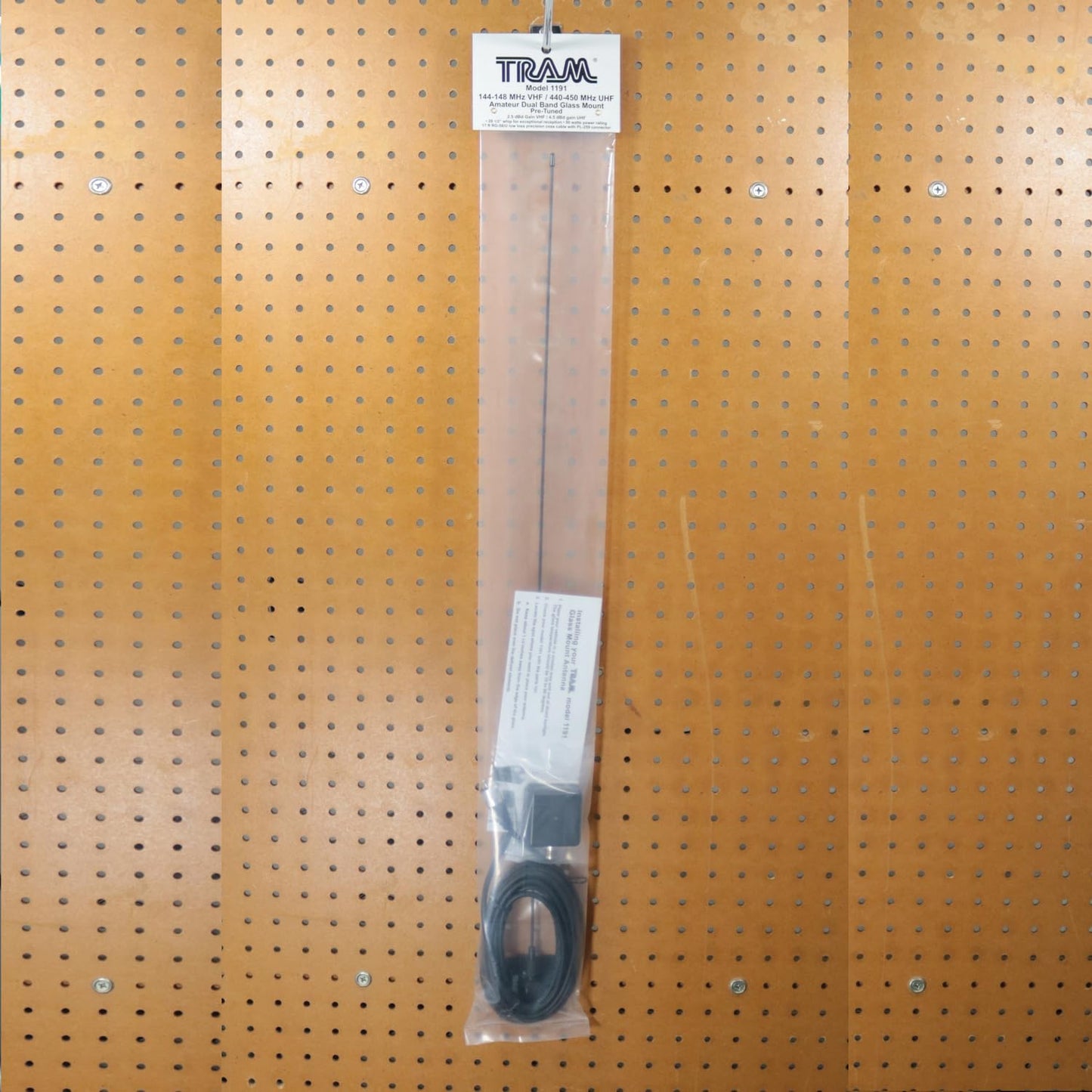 Tram® 50-Watt Pretuned Dual-Band 144 MHz to 148 MHz VHF/440 MHz to 450 MHz UHF Amateur Radio Antenna Kit with Glass Mount and Cable