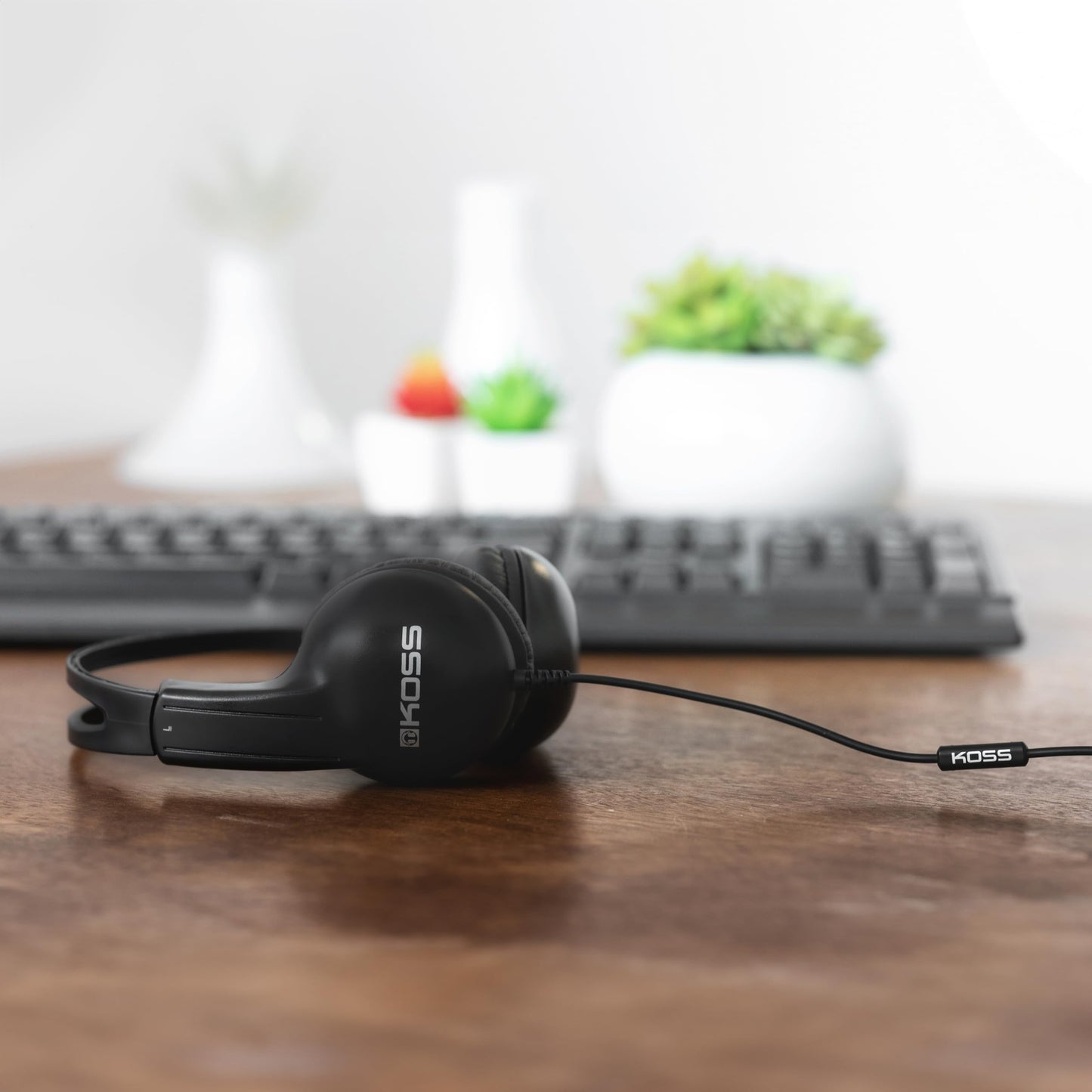 Koss UR10i Lightweight Wired Headphone, Black