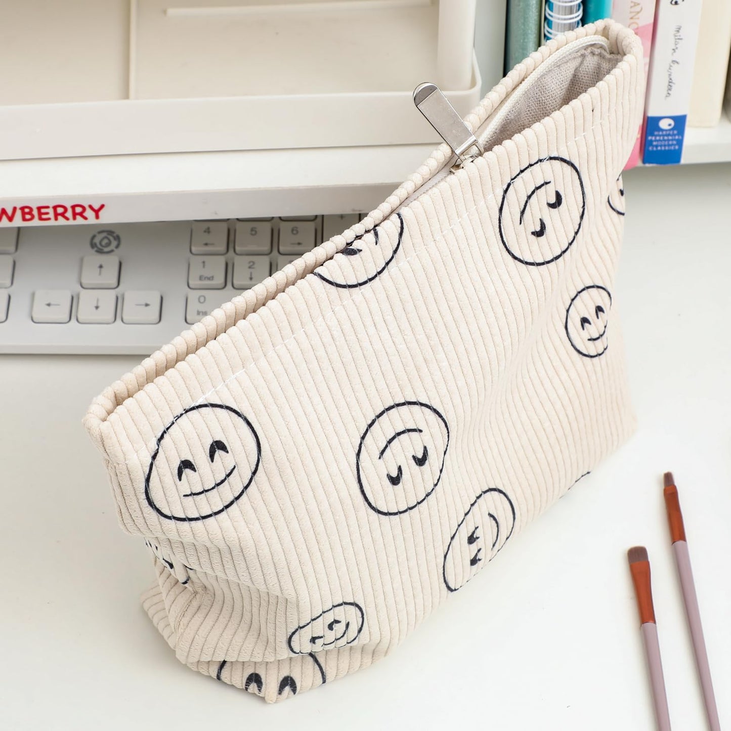 Wudimeitt Cosmetic Bag – Preppy Cute Corduroy Makeup & Toiletry Bag for Women, Travel Essentials Organizer Pouch (Full Beige)