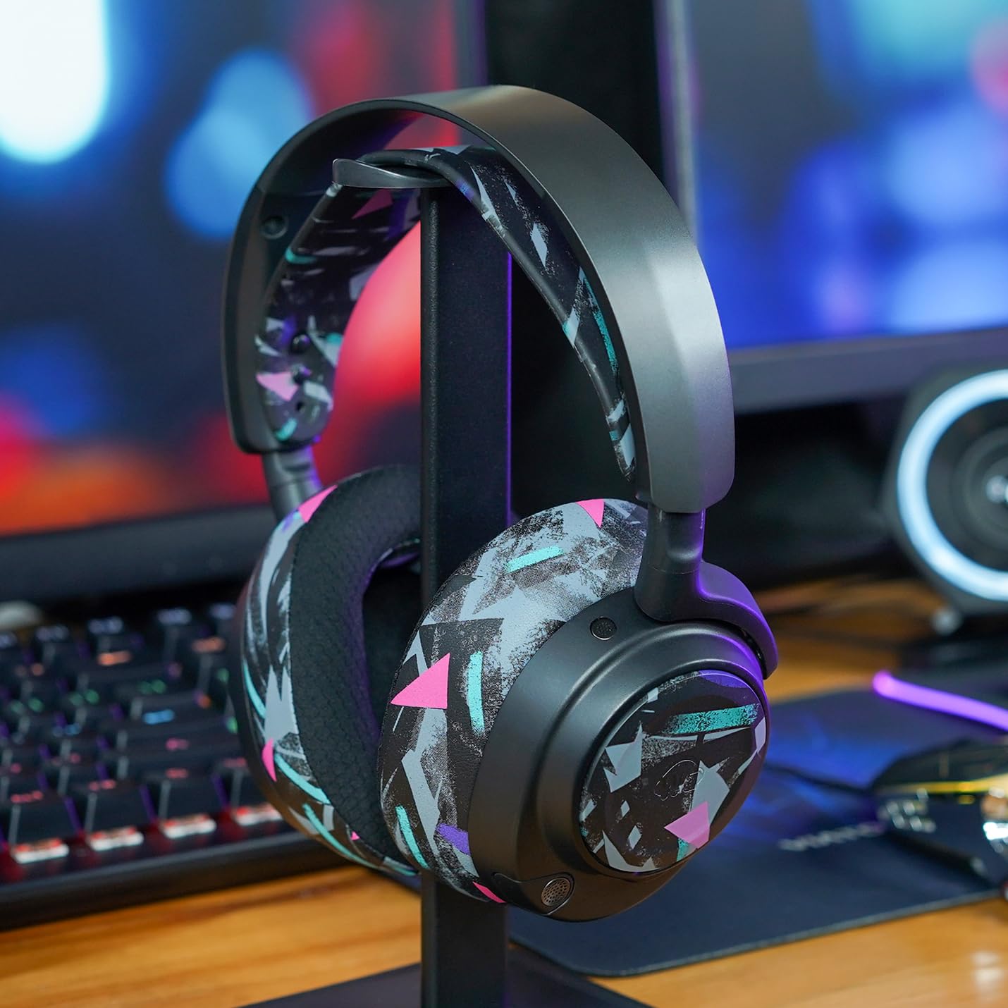 WC Side Plates for Arctis Nova Headsets, by Wicked Cushions | Fits Arctis Nova Pro Wireless/Pro Wired/Nova Elite/Nova Pro Omni/Nova 7 / 7X / 7P | 90's