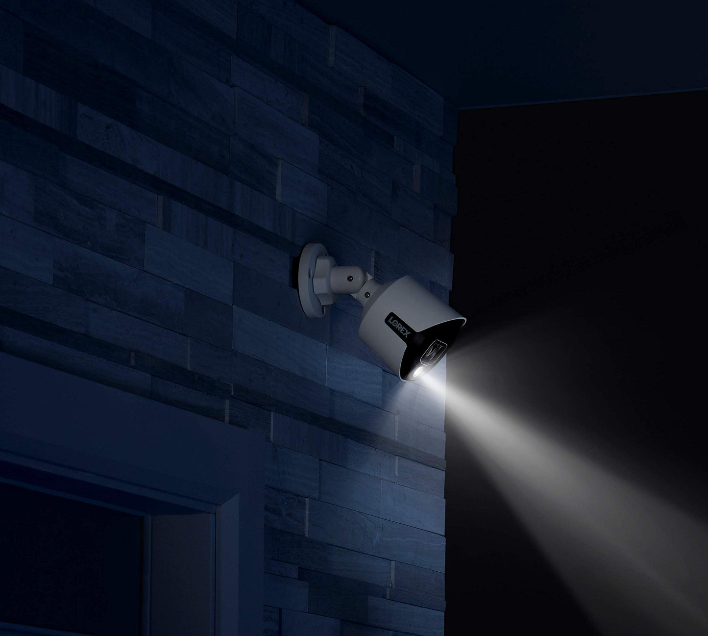 Lorex 5MP Super HD Weatherproof Indoor/Outdoor Add-On Analog Bullet Security Camera w/Warning Light and Remote-Triggered Sirens & Color Night Vision
