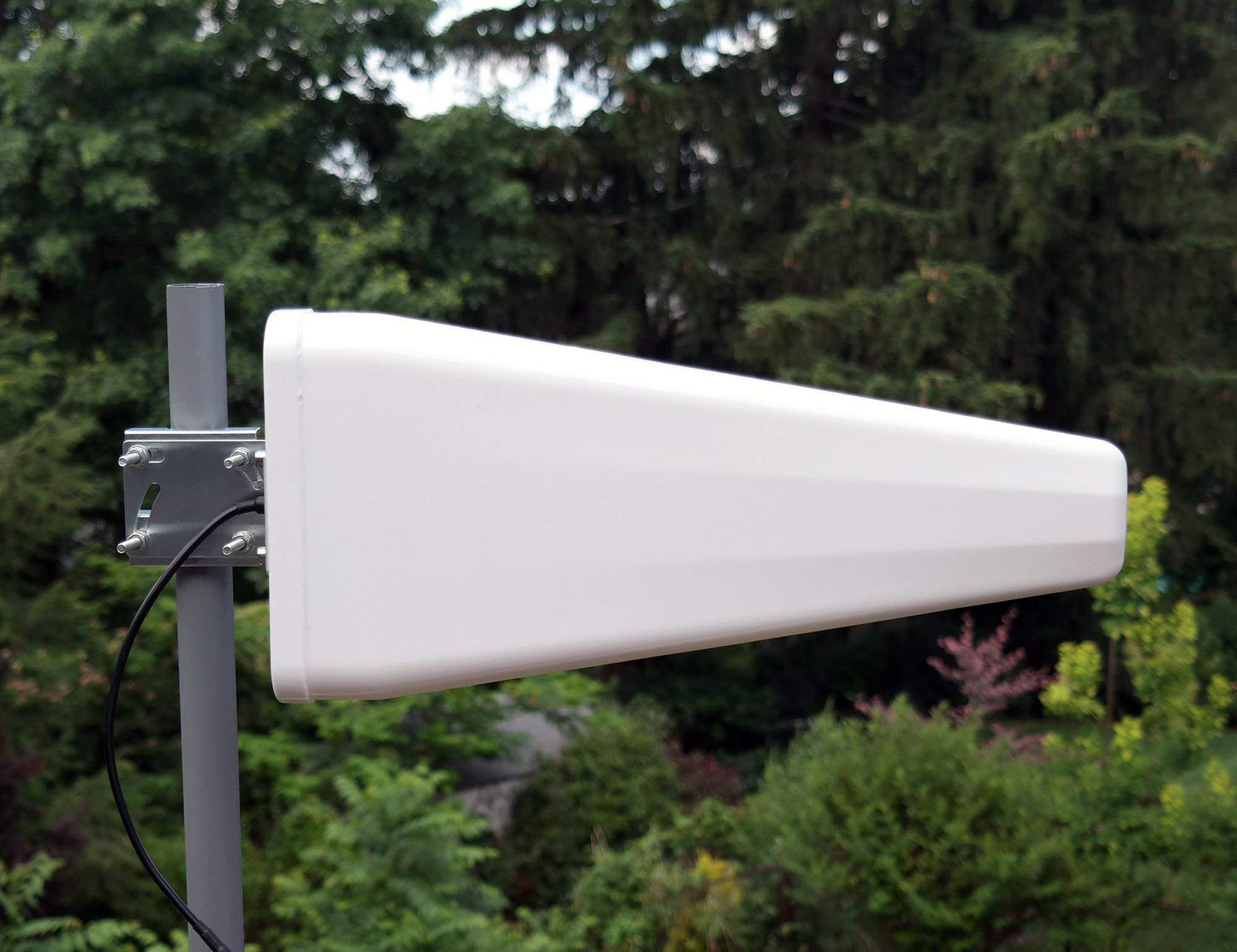 Proxicast 9/11 dBi Ultra Wideband High Gain 4G / 5G / CBRS/WiFi/Public Safety Band Fixed Mount Outdoor LPDA Directional Yagi Antenna (600-6000 MHz)