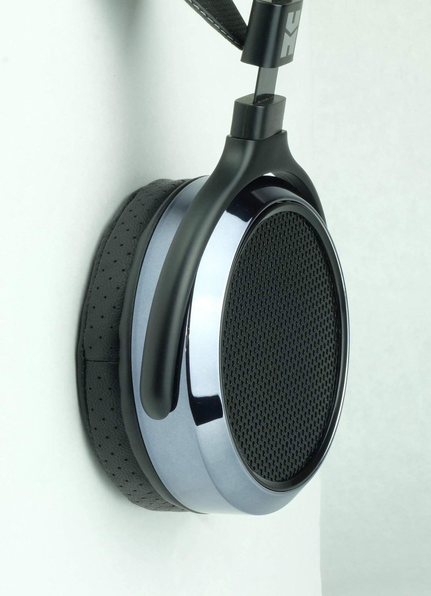 Dekoni Audio Elite Series Earpads for HiFiMan Sundara, HE-400i Headphones (Elite Fenestrated Sheepskin)