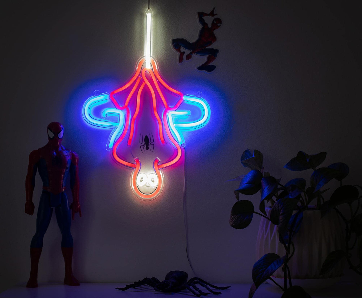 Marvel Spider-Man Hanging LED Neon Wall Light | Ready To Hang Wall Decor Artwork | Superhero Figural Mood Light Sign For Bedroom, Living Room | Home