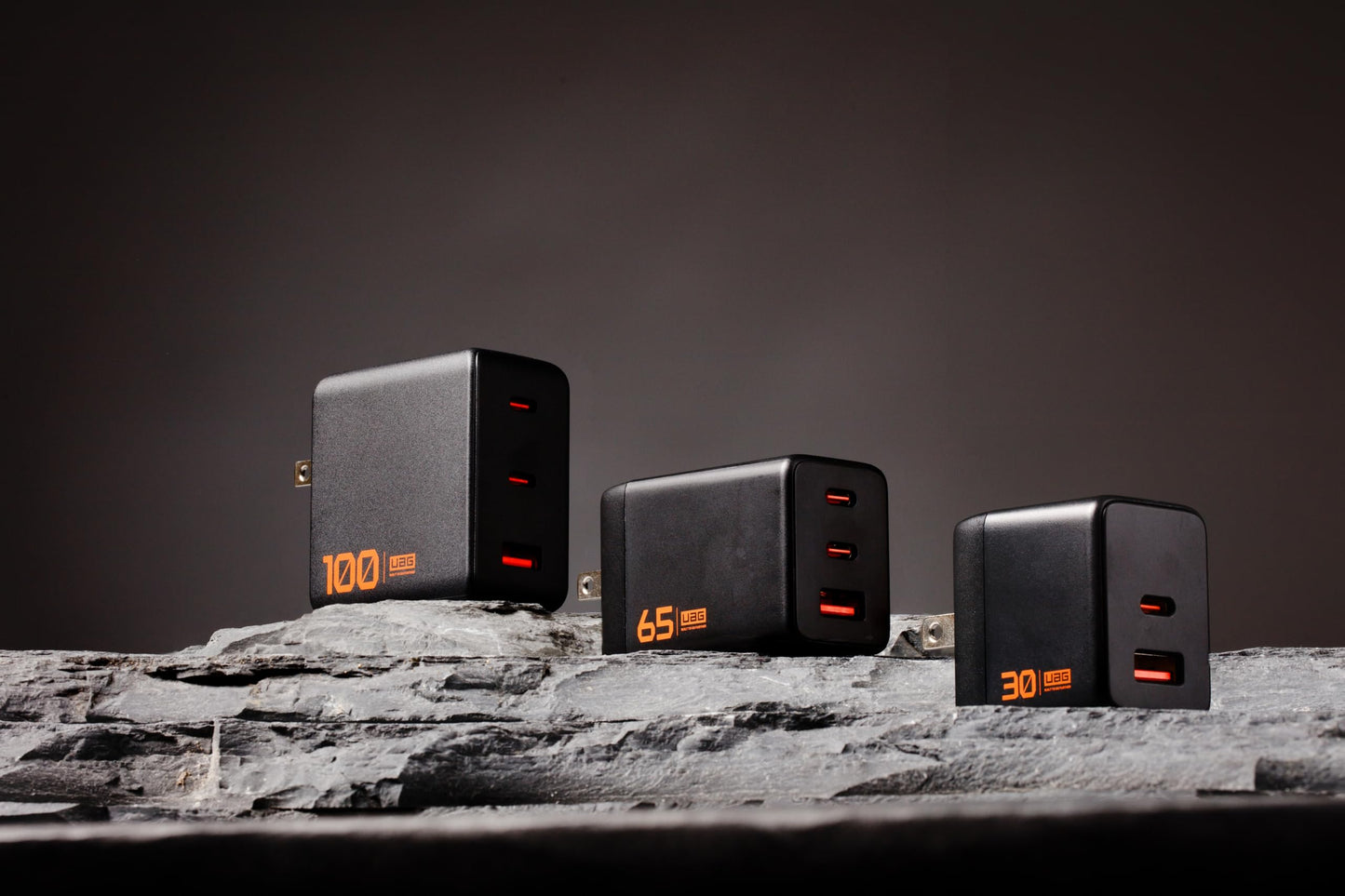 URBAN ARMOR GEAR UAG SRG 30W GaN 2-Port Wall Charger - USB USB-C Dual Port Foldable Compact Travel PD Quick Charging Power Adapter for Smartphone