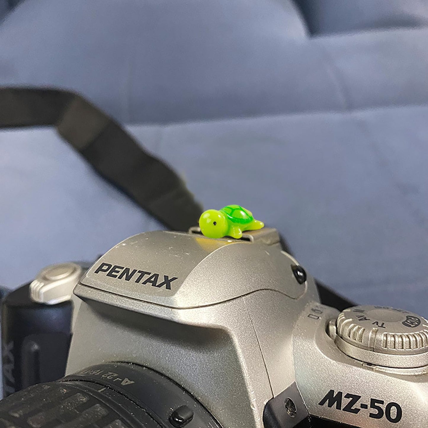 Camera Hot Shoe Cover, Cute Hot Shoe Cap, Hot Shoe Protector Compatible with Sony Fujifilm Fuji Canon Nikon Pentax Leical Panasonic (2pcs Tortoise)
