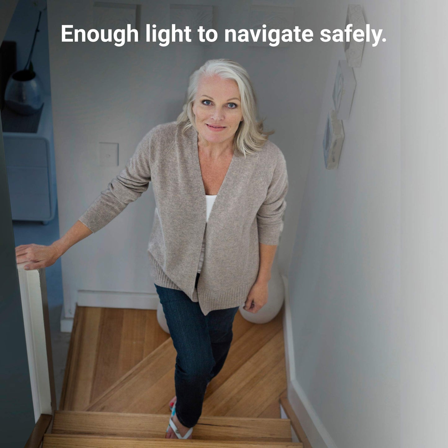 SAGELITE Delay Off LED Bulbs, 11W LED Light Bulb with 25 Seconds of Dimmed Light After Switch Off, 75W Equivalent Daylight (5000K) A21 Bulb E26 Base