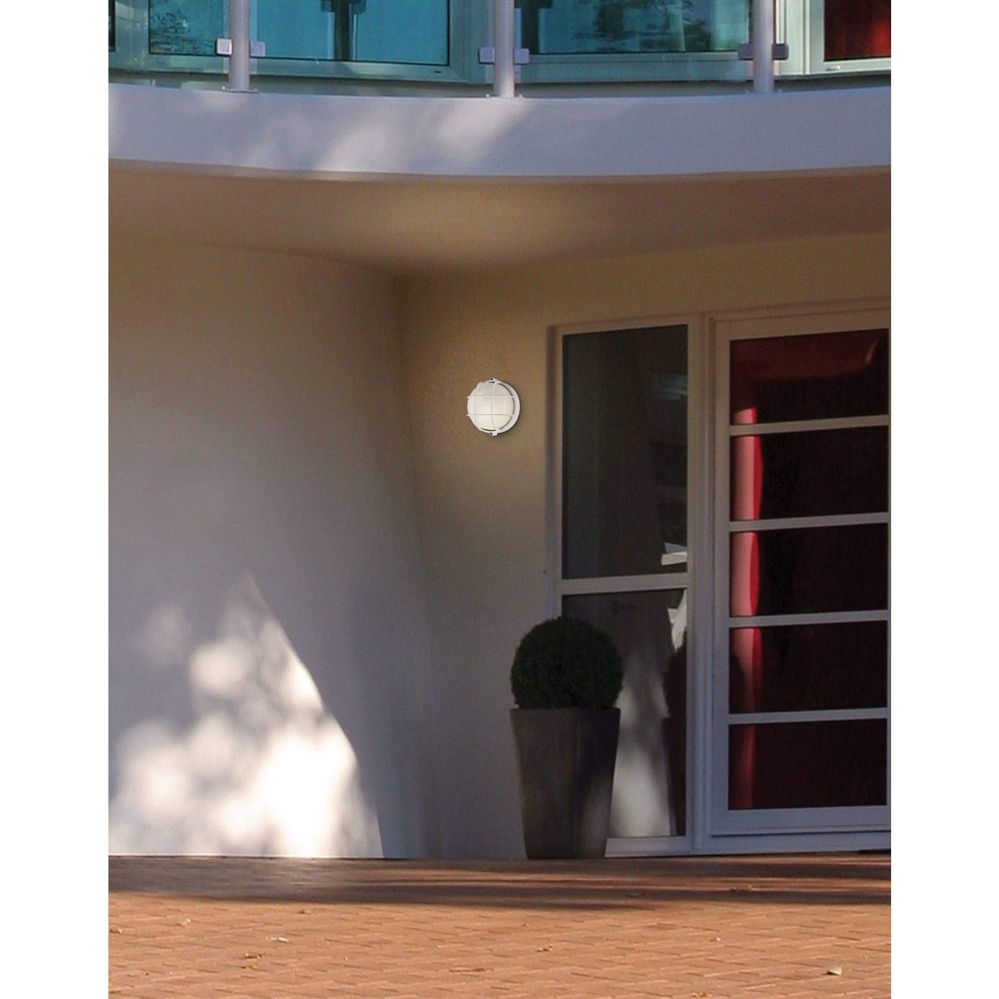 Nauticus - Round 7"dia Wet Location Bulkhead - White Finish - Frosted Glass Shade