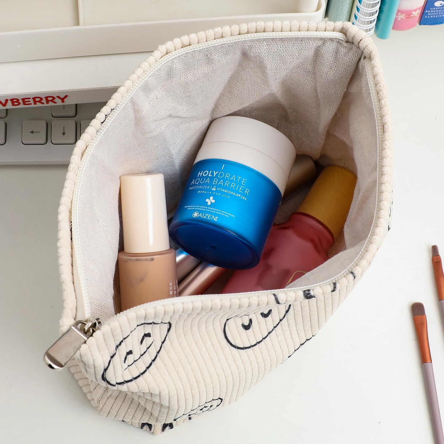 Wudimeitt Cosmetic Bag – Preppy Cute Corduroy Makeup & Toiletry Bag for Women, Travel Essentials Organizer Pouch (Full Beige)